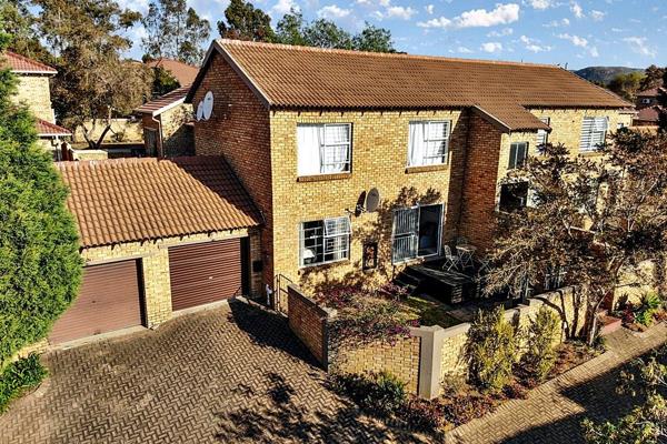 Discover your ideal retreat in this charming 2-bedroom townhouse, perfectly suited for couples starting anew or those seeking to simplify. Nestled in a tranquil setting, this home embodies a seamless blend of comfort and practicality.

Inside, you&#39;ll find two generously ...