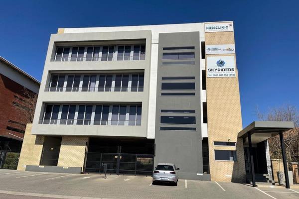 Stunning office space to let in sought after and secure business park in Midrand ...