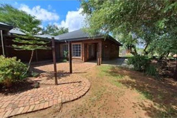 Escape the hustle and bustle of city life with this unique opportunity to live in a serene game reserve just 40 km North of ...