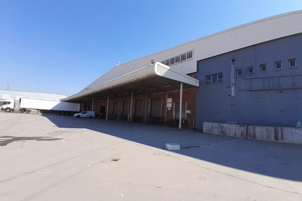 Situated on 2.1 hectares, this warehouse is perfect for heavy industrial operations and versatile enough for storage and other uses. It ...