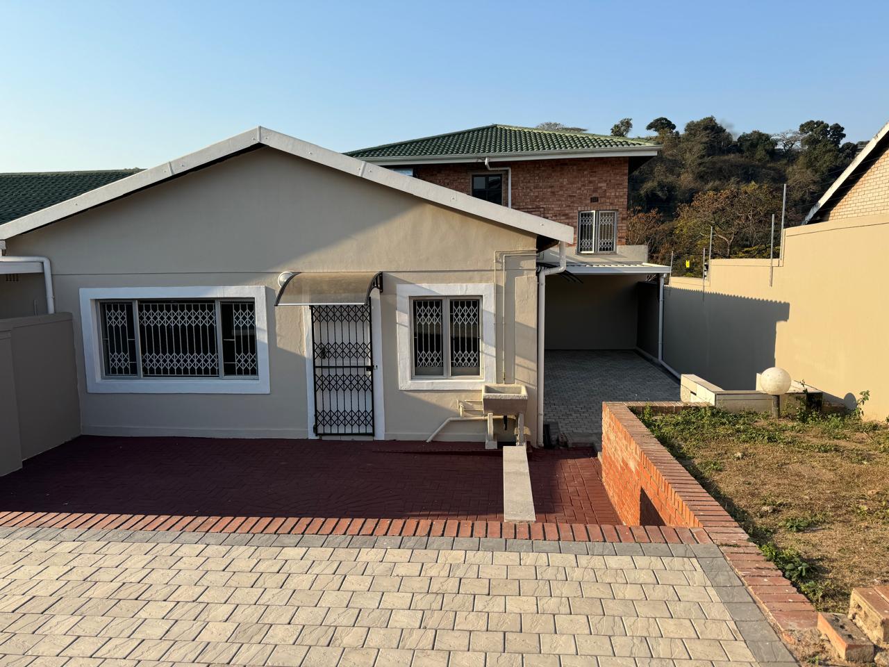 Umhlatuzana Property Apartments / flats to rent in Umhlatuzana
