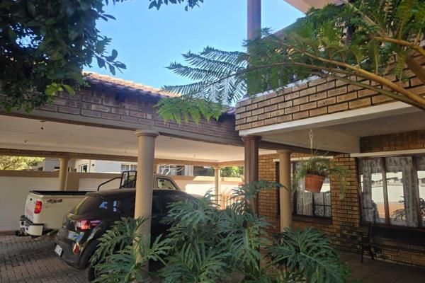 Spacious 4 bedroom, 3 bathroom house in Montana boasting a large office space, entertainers&#39; patio with built-in braai, and 24-hour ...