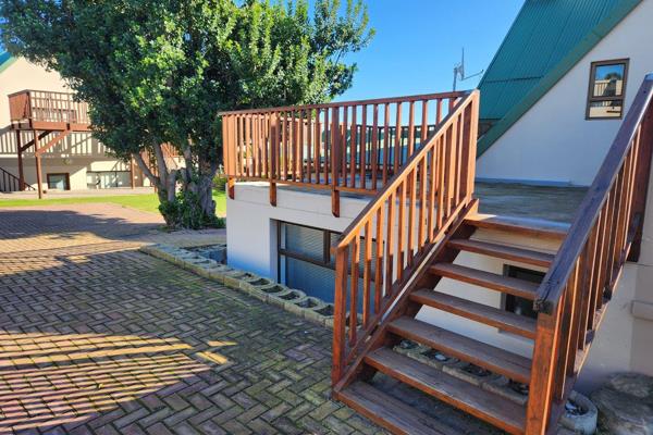 Loads of potential! 

This two-bedroom house has the potential to become your second home when on holiday. Located in Twee Kuilen a ...