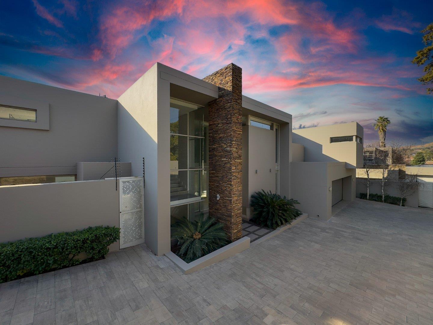 4 Bedroom House to rent in Bedfordview P24114688741