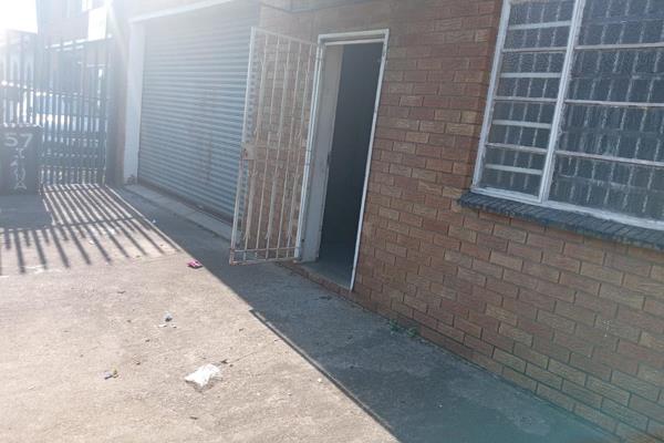 The double storey industrial property awaits a business owner. For only R27 000 per ...