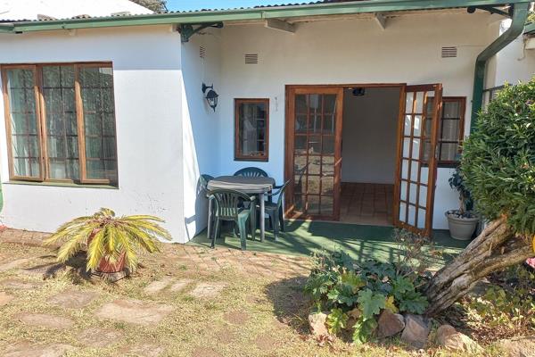 A lovely and cozy medium sized garden cottage for rent, semi-furnished.
Recently ...