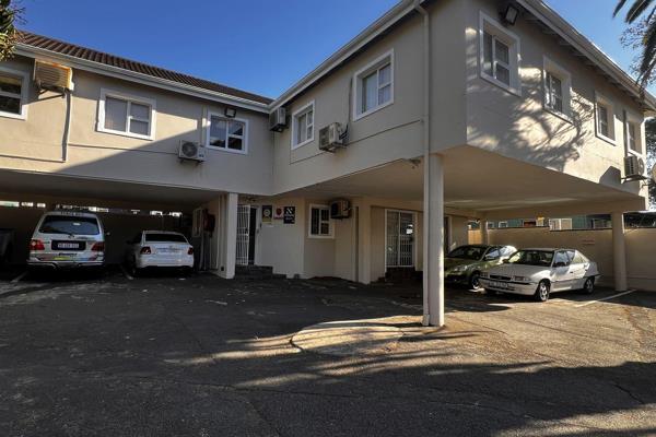 First floor and upmarket premises offers location, convivence and large office space!
 
•	Location: Heart of Durban North Business ...