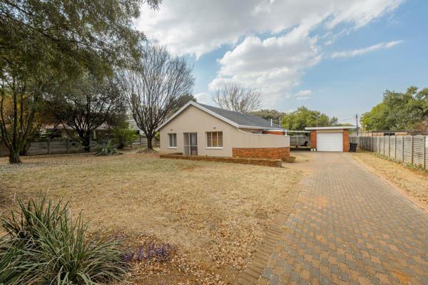 For Sale: 4 Bedroom, 1.5 Bathroom Home in Impala Park

This charming property features a lovely garden and a long driveway leading to a ...