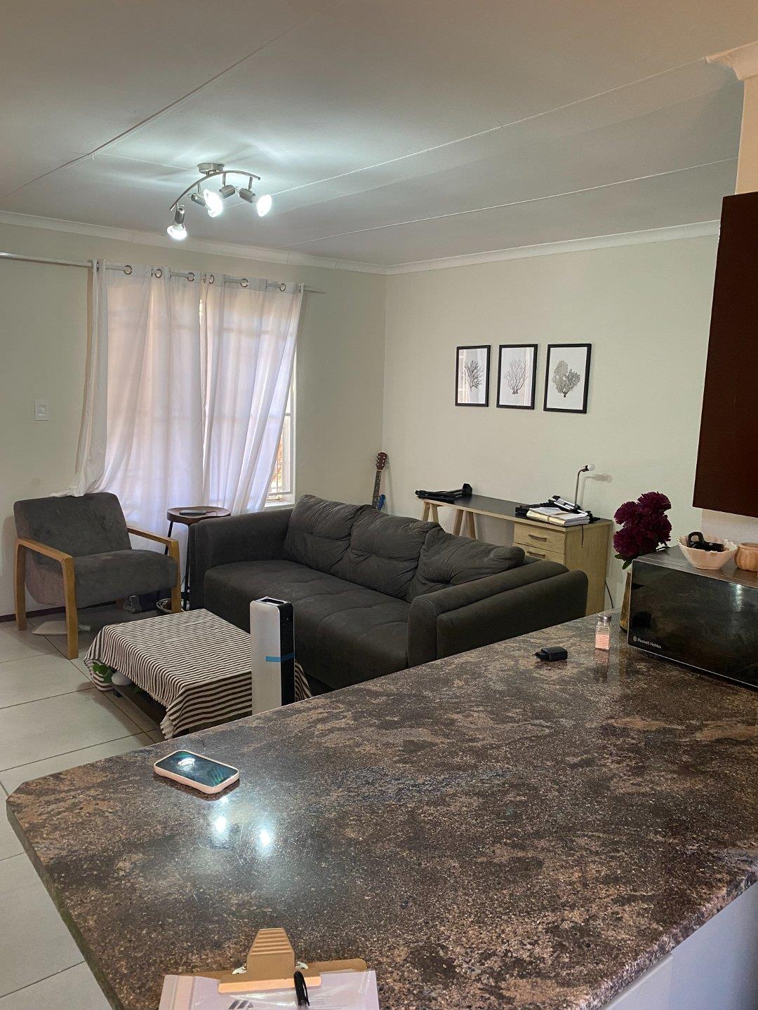 Weavind Park Property Property and houses to rent in Weavind Park