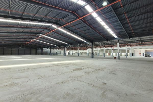 Redeveloped A-Grade warehouse 
Multiple roller shutter doors
Insulated roof with natural light
5.7m height to eaves
ASIB Compliant fire ...