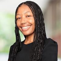 Agent profile for Lorraine Senosha