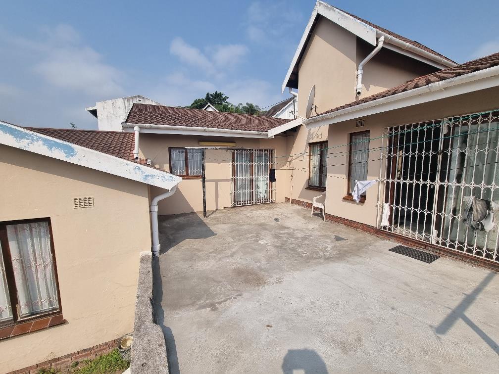 4.5 Bedroom House for sale in Regency Park P24113361832