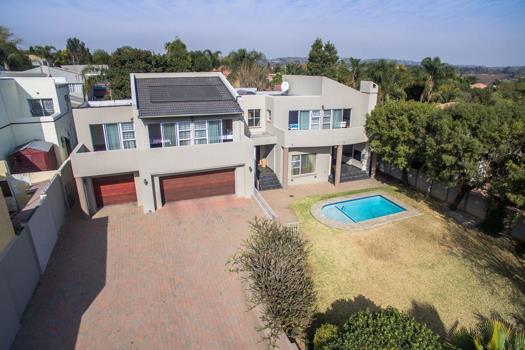 5 Bedroom House for sale in Marais Steyn Park