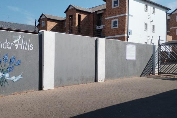 Lavender Hills, Union, Germiston – Modern 2-Bedroom Apartment for Sale

Discover your new home in the heart of Union, Germiston, within ...