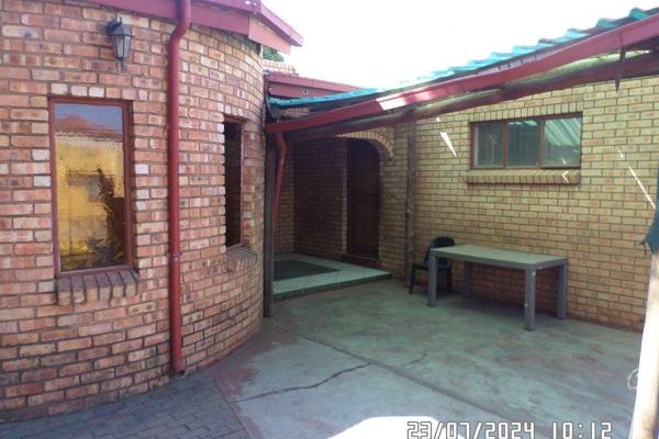 A very sturdy property is up for-sale in a quiet area, yet close to schools and the sports stadium. The property is built with face ...