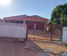 House for sale in Lebowakgomo Zone F