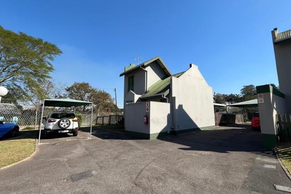 Cute &amp; Cozy 1 bed Townhouse with Loft Room For Rent in Caversham Glen
Open plan kitchen and lounge with French doors leading onto a ...