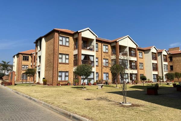 This charming two-bedroom retirement flat, nestled within a serene retirement village development, offers comfortable and convenient ...