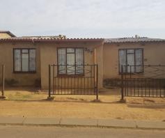 House for sale in Tsakane Central