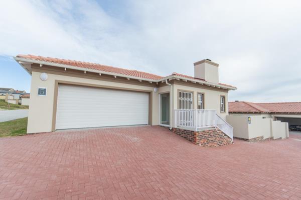 PRICE INCLUDES TRANSFER DUTY

Captivating and Secure Living at the Freehold De Villiers ...