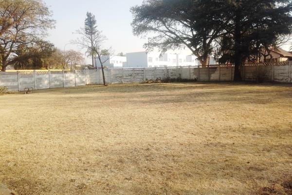 Vacant land in Prime location  Brackenhurst.
land has a operational Borehole 
Build ...