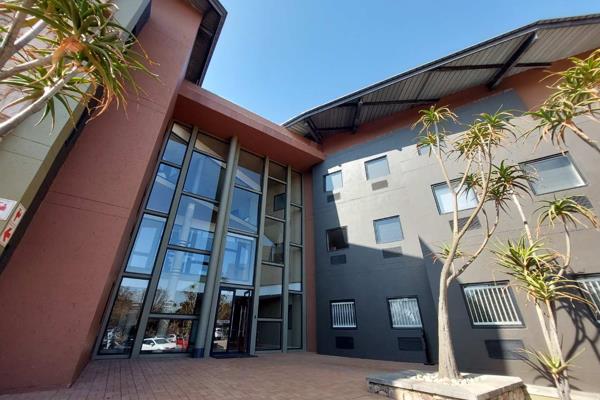 Introducing a remarkable 468 sqm office space at Osborne Office Suites in Bedfordview ...