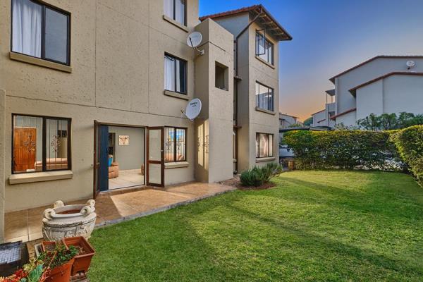 Welcome home to a lifestyle of ease and enjoyment in this remarkable townhouse retreat. nestled within a secure gated community ...