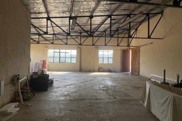 Rawson Commercial Durban South proudly presents the following property To Let

Property Features:

Yard Space: Approximately 1000 ...