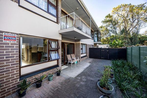 Situated in a secure complex in Beacon Bay, this spacious ground level apartment encompasses two bedrooms and one bathroom. The ...