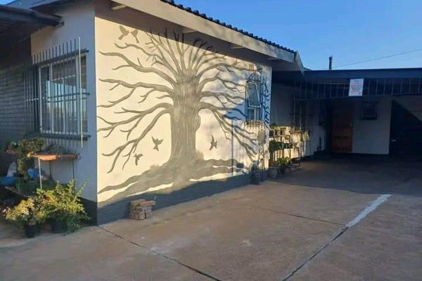 Spacious Family Home for Sale in Fochville - Now Only R780,000!

Don&#39;t miss this incredible opportunity to own a beautiful and ...