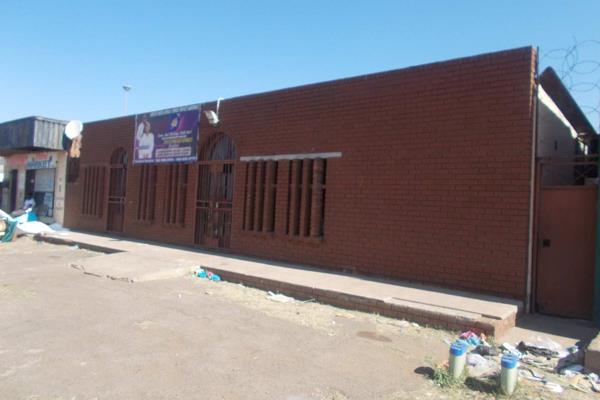 Business Opportunity in the Heart of Katlehong

Are you looking for a thriving business opportunity in a bustling location? We are ...