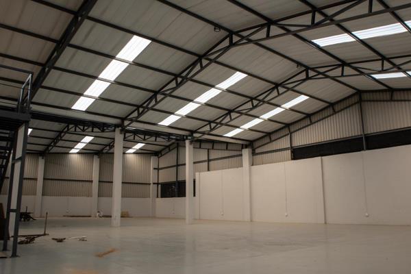 A 570-square-meter industrial unit is now available for lease in the sought-after Cosmo ...