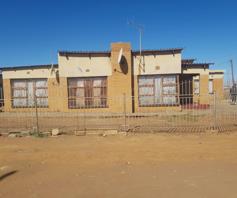 House for sale in Sebokeng Zone 13