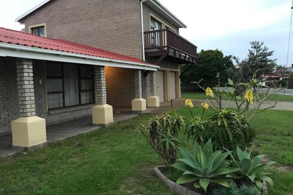 2 to 4 BEDROOM HOUSE AVAILABLE!!!

Good morning! Opportunity has arrived! Yes! 

For R 2,525 million you are ready for Bigger ...