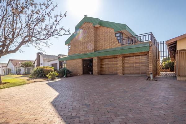 Exclusive Sole Mandate

Nestled in the sought-after area of Laudium, this beautifully ...