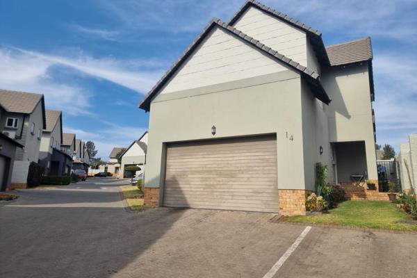 For Sale: Spacious 3 Bedroom House in Kyalami Court, Midrand
Price: R2,700,000.00
Location: Kyalami Court, Midrand
Property ...