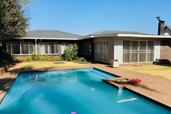 This immaculate family home is situated in the heart of Boksburg in Parkrand. 

This well maintained property is a dream home for a ...