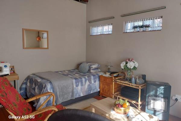 Bachelor apartment available in Olympus, Pretoria.
This apartment is part of a spacious house, offering each unit its own private ...