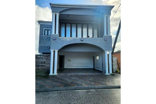 This home is for immediate sale in Khayelitsha.
Here is your opportunity to own this lovely home in Harare.
The owner has not spared a ...