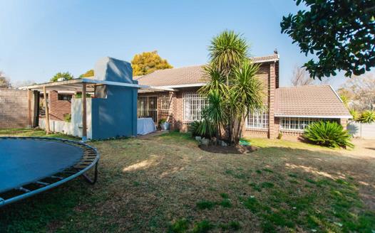 3 Bedroom House for sale in Marais Steyn Park