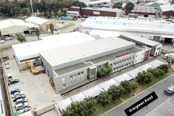 Welcome to your next business venture&#39;s dream location! Nestled in the heart of the thriving industrial suburb of Tunney Extension ...