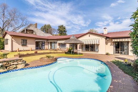 4 Bedroom House for sale in Randpark