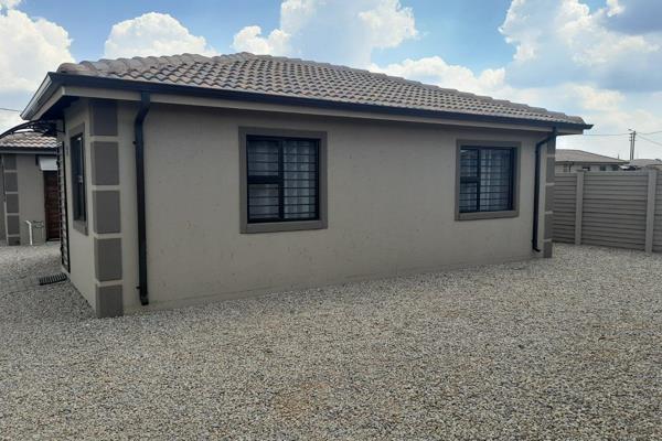 Get this new development with very affordable prices( SEBOKENG LETHABONG ) offers you a ...