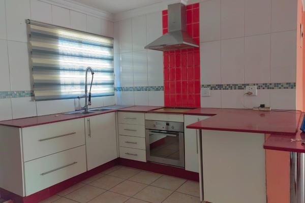 A spacious family home for sale in a quite street of Daveyton ext 6. This property offers 3 well sized bedrooms, 2 bathrooms which one ...