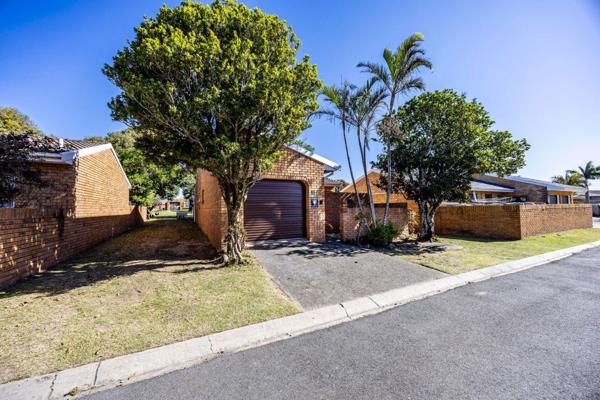 This low-maintenance property located in a welcoming community is well-suited for a young couple. A spacious open plan dining room and ...