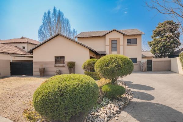 Perfectly situated in Raslouw Gardens Security estate
This is an exceptionally tranquil ...