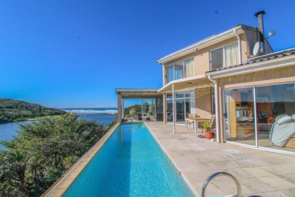 This magnificent home offers the most spectacular, panoramic views of the Bonza bay river and mouth.  These uninterrupted views envoke ...