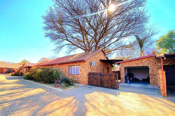 IDEAL SAFE COMPLEX IN NYLSTROOM

Discover exceptional value with this 2-bedroom house in a secure complex. This full title property ...