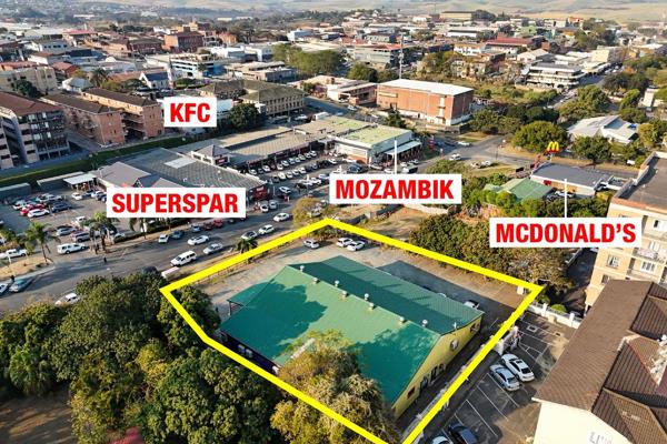 Extent: +/- 2 227 sqm | GBA: +/- 655 sqm | +/- 30 Onsite parking bays | Sold with vacant ...