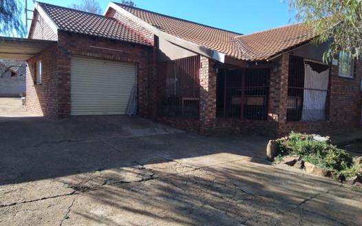 3 Bedroom House for sale in Fochville